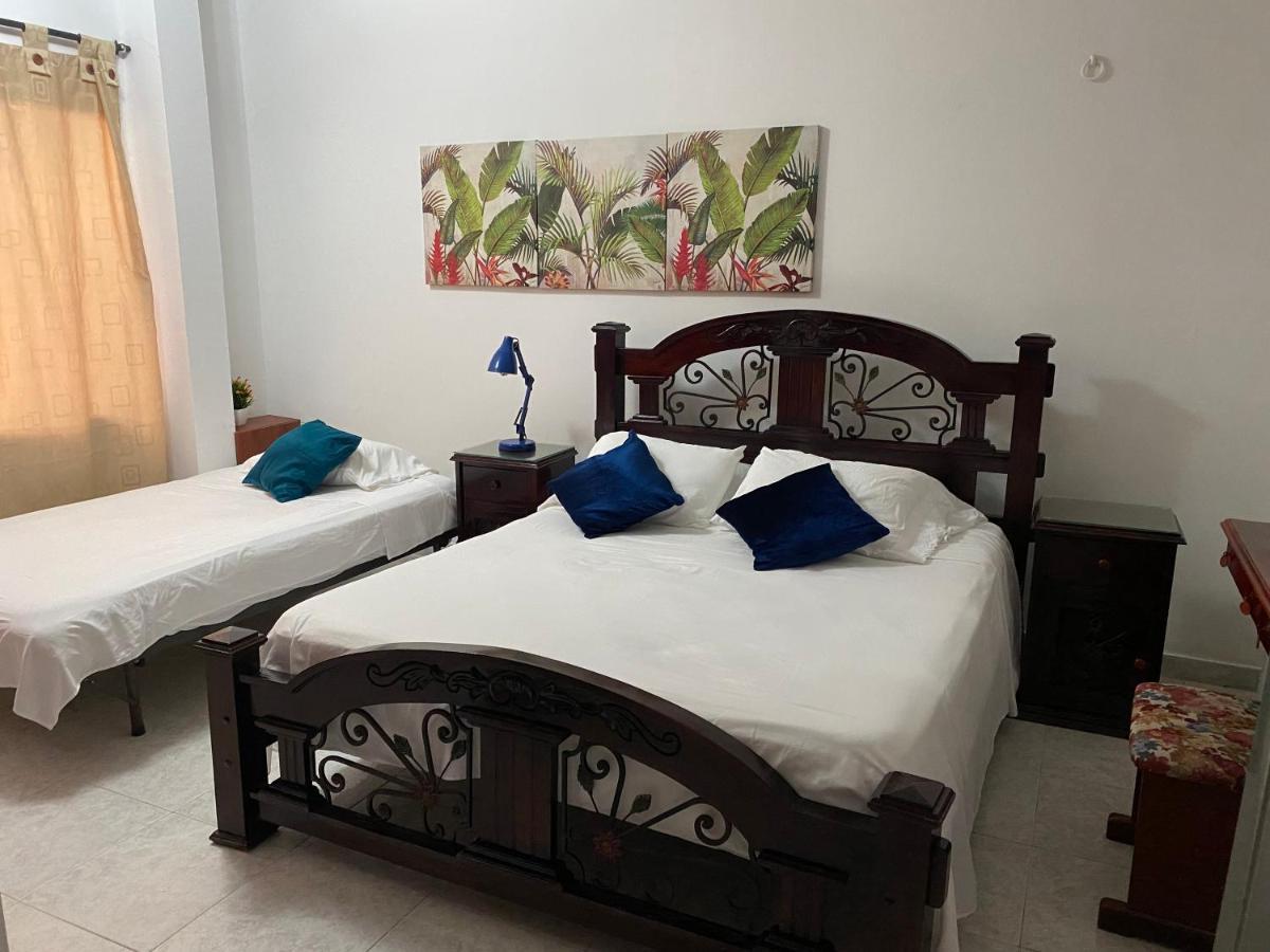 Habitacion I Frente A La Playa Cartagena Luaran gambar